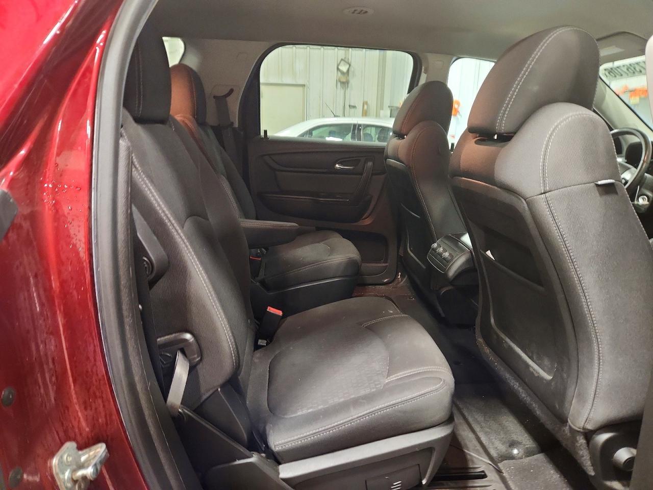 2016 GMC ACADIA SLE photo 19