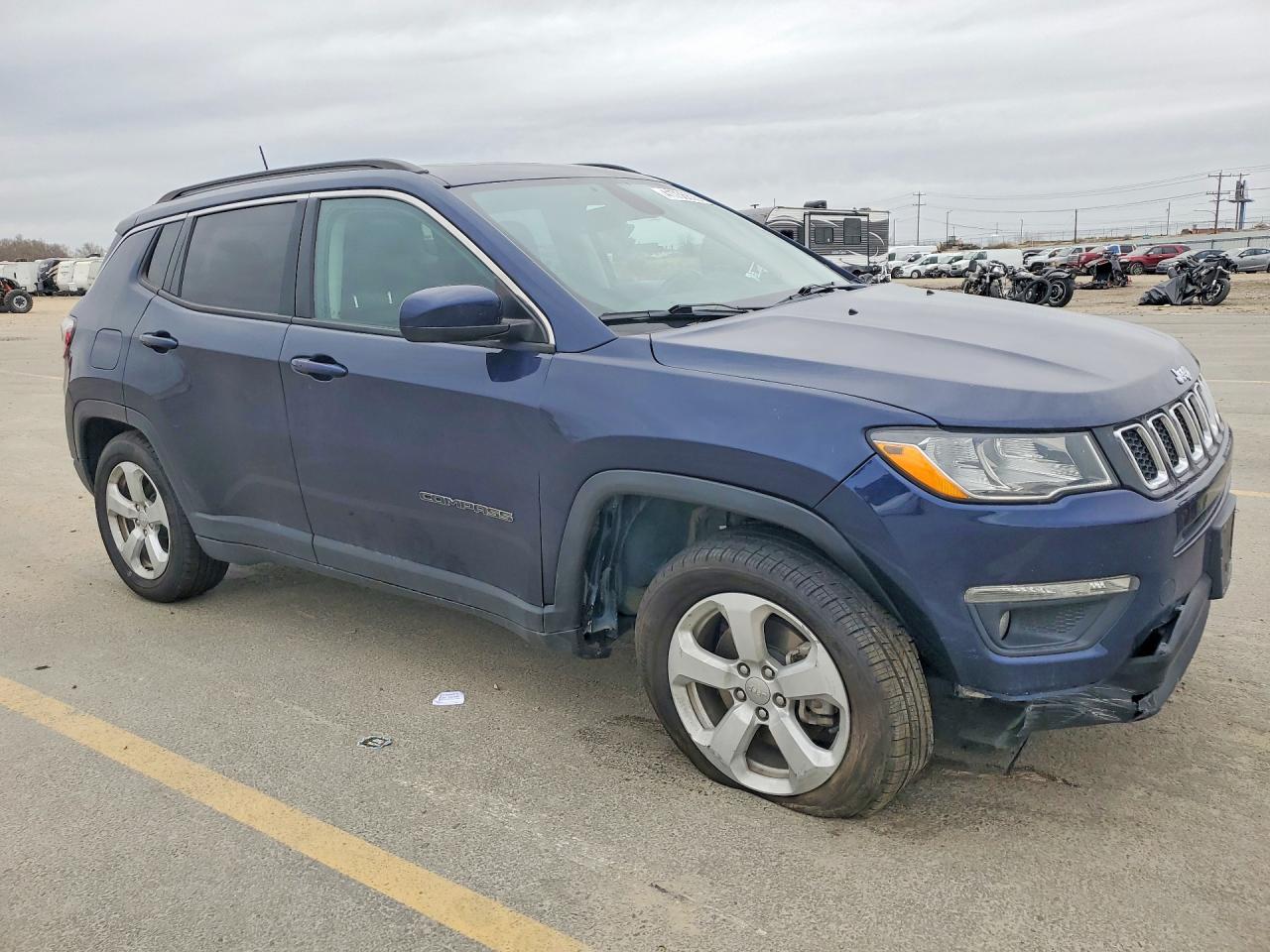 2021 JEEP COMPASS LATITUDE photo 4