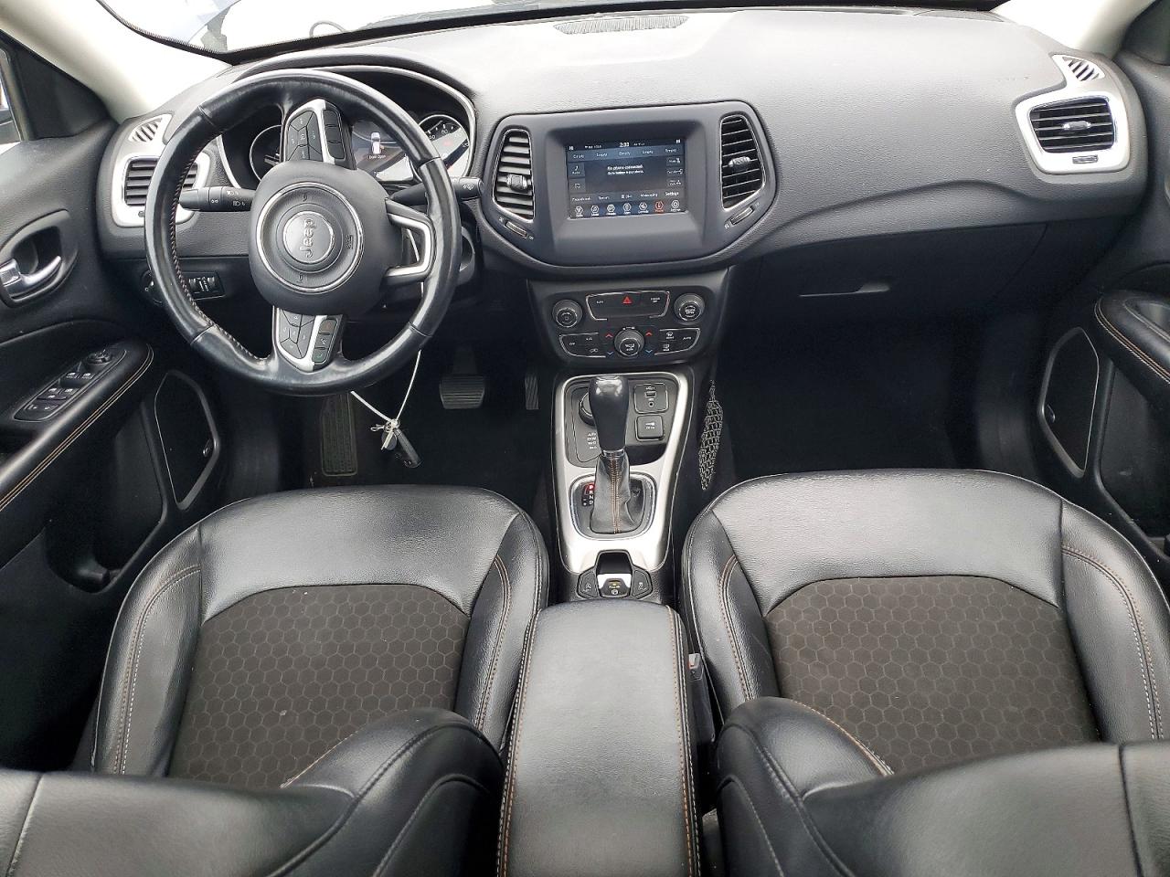 2021 JEEP COMPASS LATITUDE photo 8