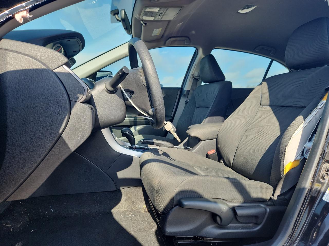 2015 HONDA ACCORD LX photo 19