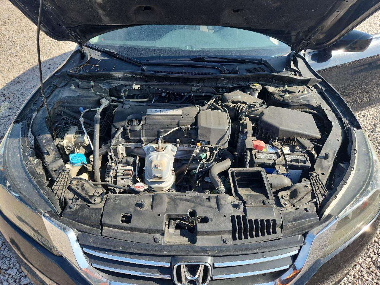 2015 HONDA ACCORD LX photo 31