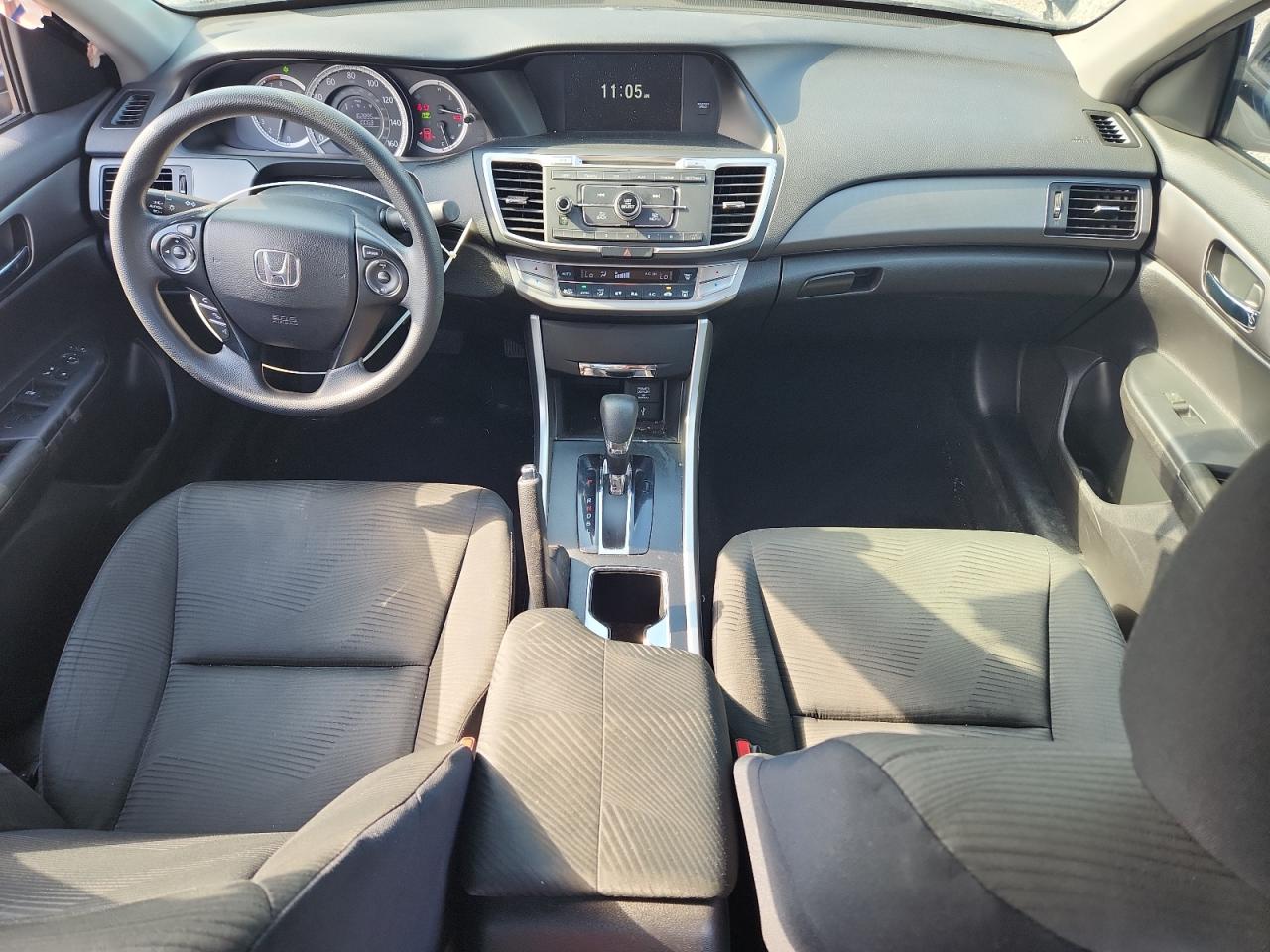 2015 HONDA ACCORD LX photo 22