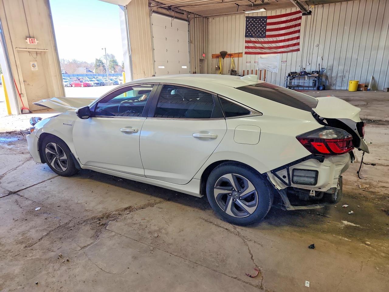 2019 HONDA INSIGHT EX photo 2