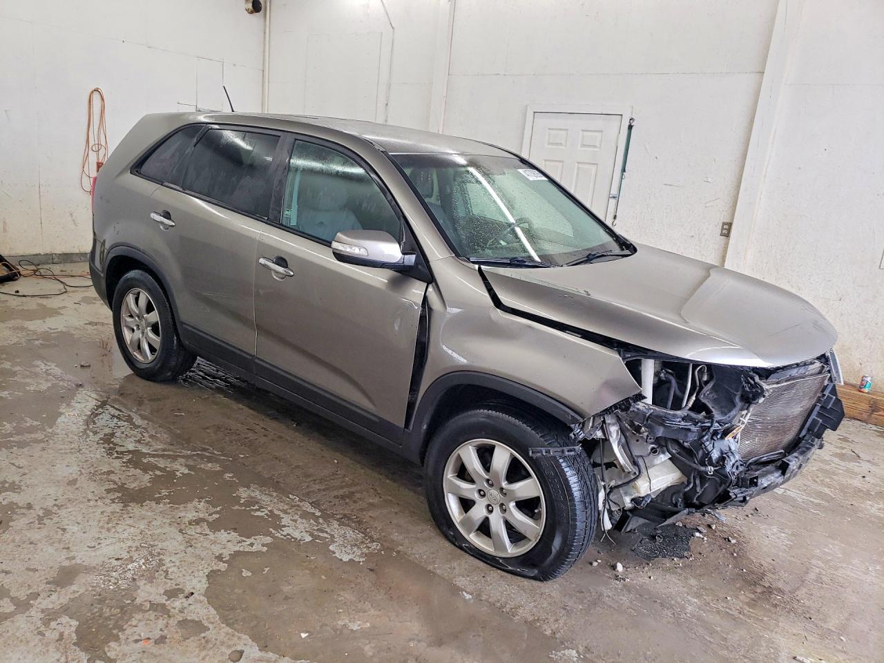 2012 KIA SORENTO LX photo 4