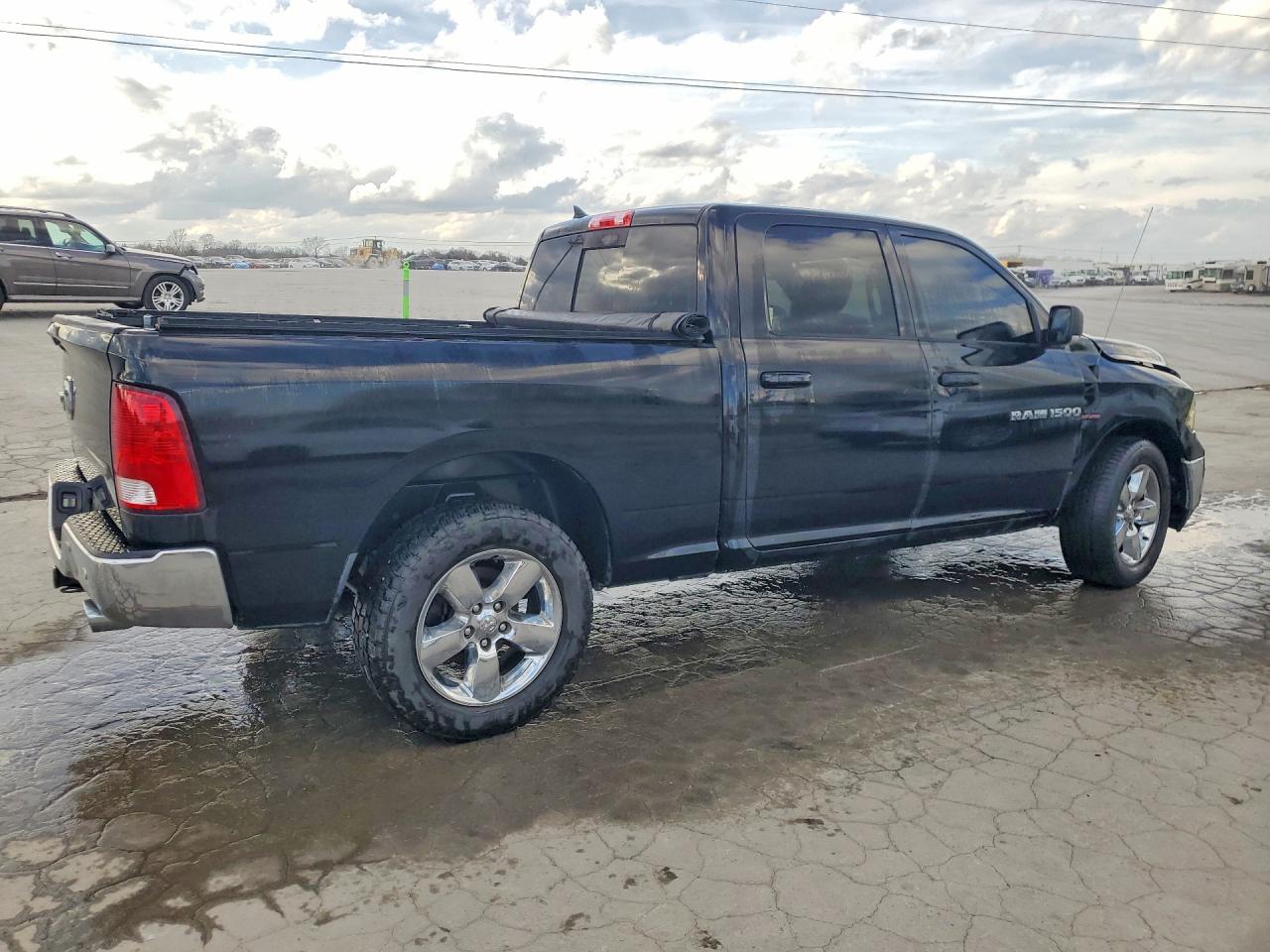 2019 RAM 1500 CLASSIC SLT photo 7