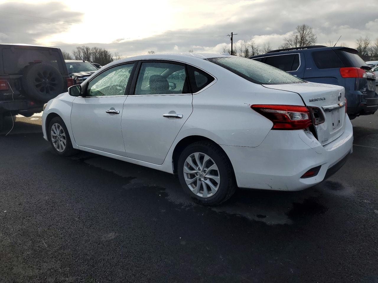 2019 NISSAN SENTRA SV photo 3