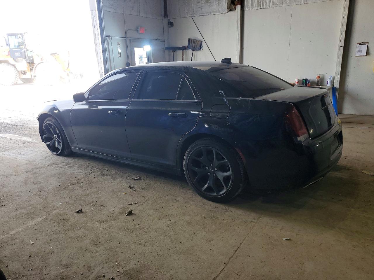 2021 CHRYSLER 300 TOURING photo 4