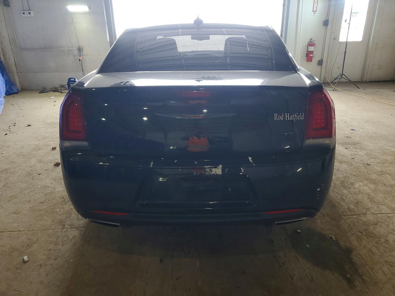 2021 CHRYSLER 300 TOURING photo 16