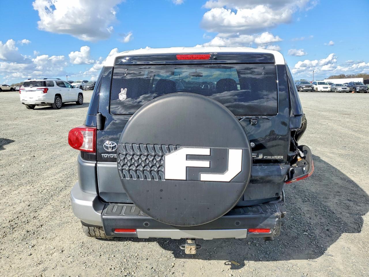 2007 TOYOTA FJ CRUISER BASE photo 11