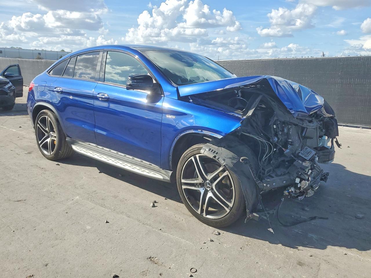 2019 MERCEDES-BENZ GLE COUPE 43 AMG photo 4