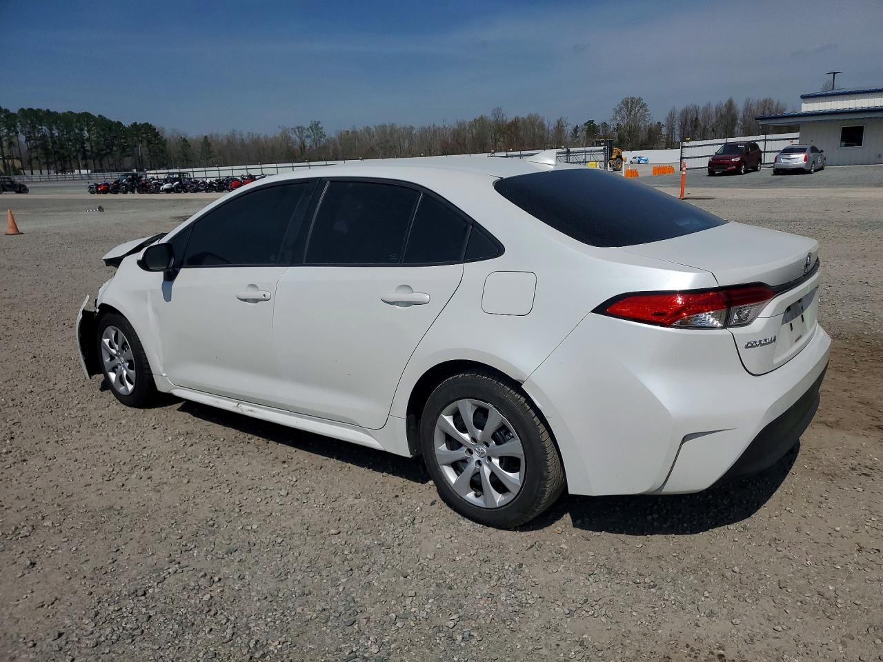 2023 TOYOTA COROLLA LE photo 4
