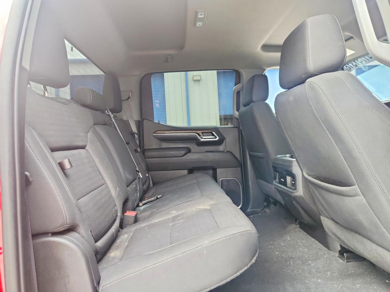 2023 CHEVROLET SILVERADO K1500 LT photo 19