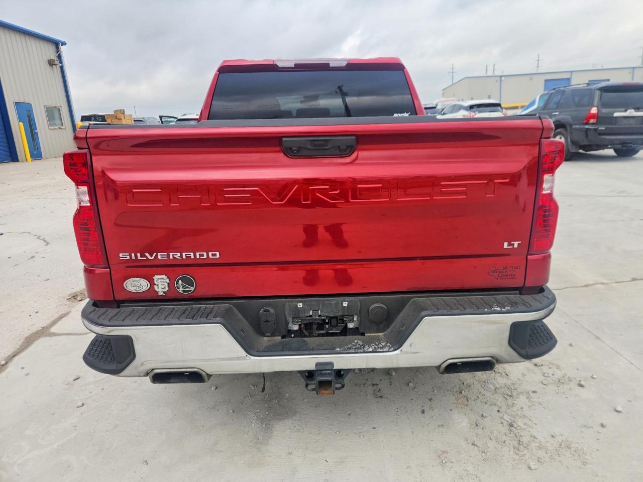 2023 CHEVROLET SILVERADO K1500 LT photo 11