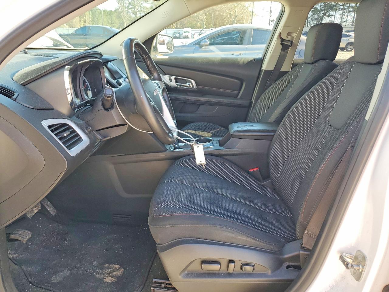 2017 GMC TERRAIN SLE photo 19
