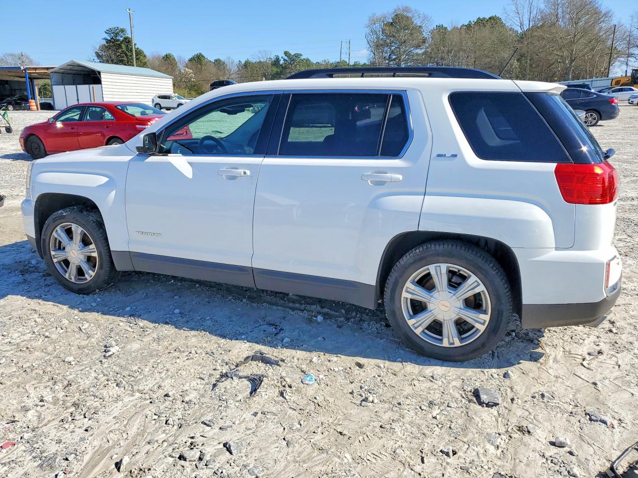 2017 GMC TERRAIN SLE photo 4