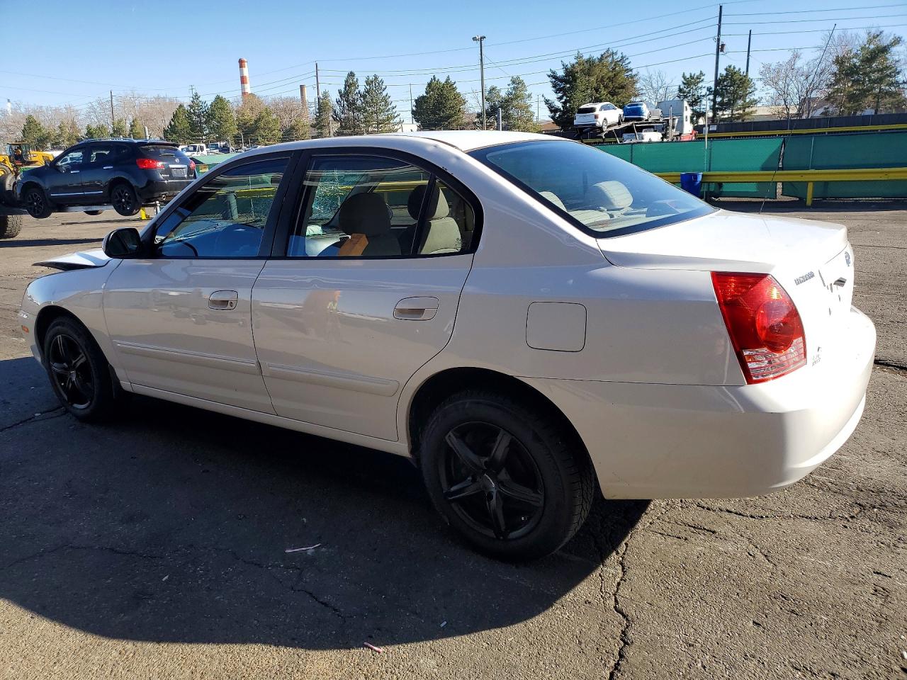 2004 HYUNDAI ELANTRA GLS photo 3