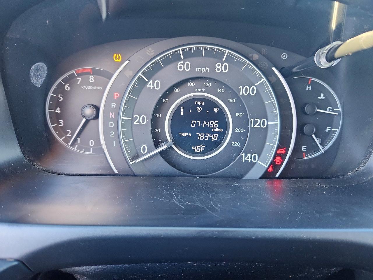 2014 HONDA CR-V LX photo 25