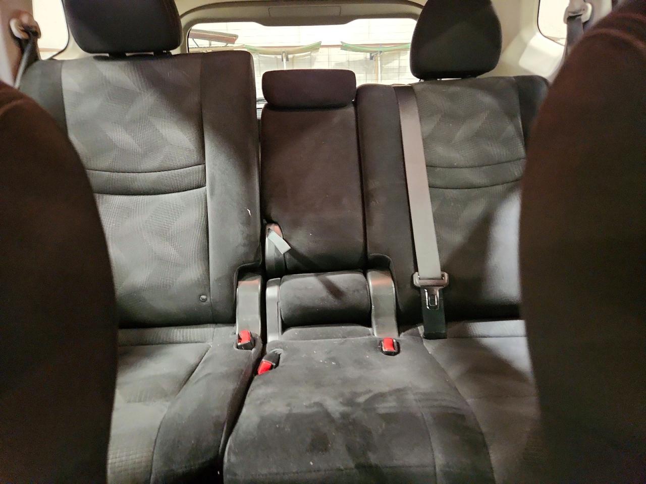 2014 NISSAN ROGUE S photo 19