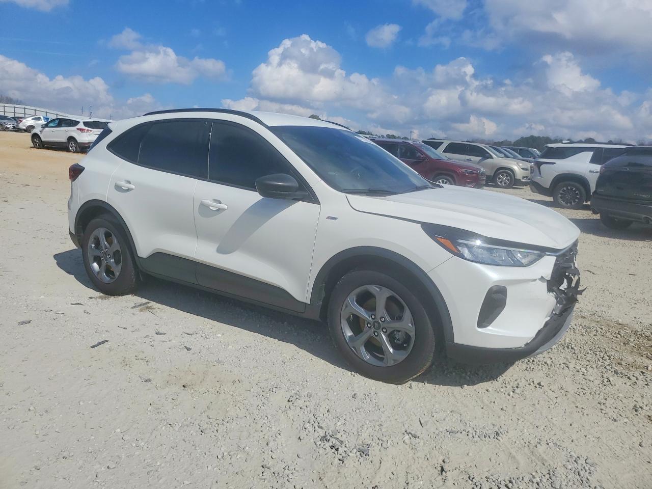 2025 FORD ESCAPE ST LINE photo 13
