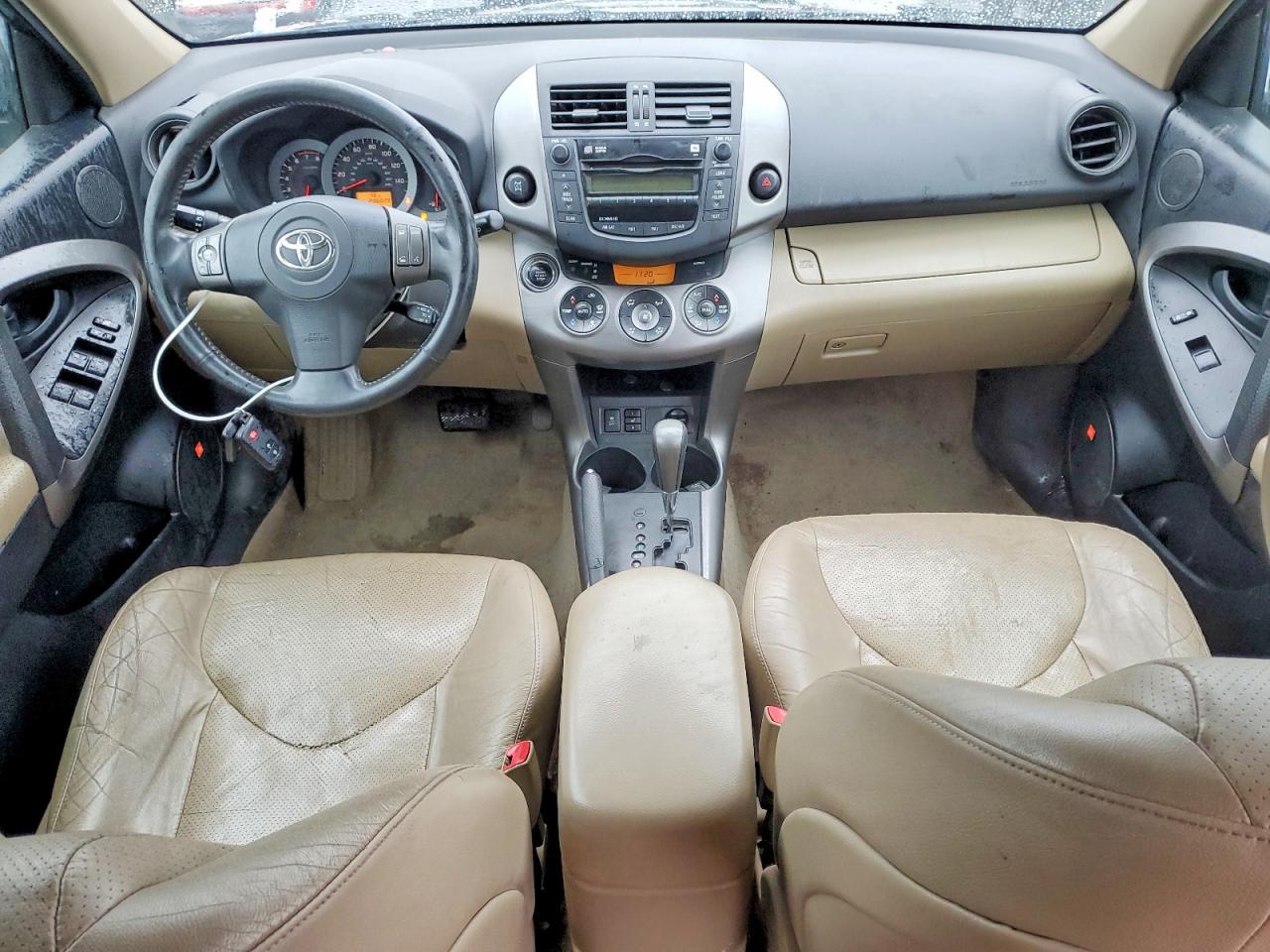 2010 TOYOTA RAV4 LIMITED photo 8