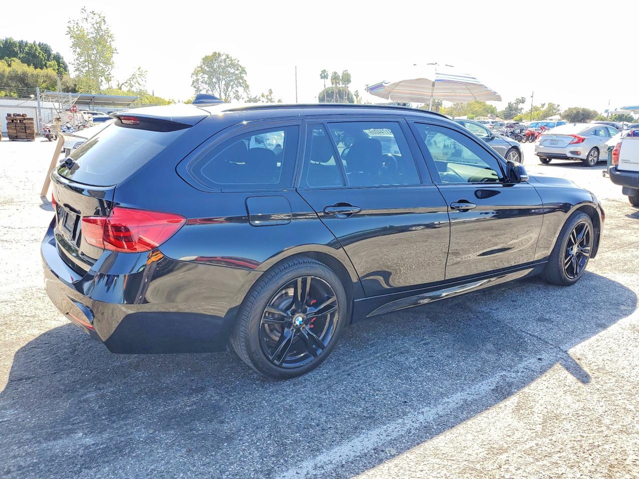 2017 BMW 330 XI photo 5