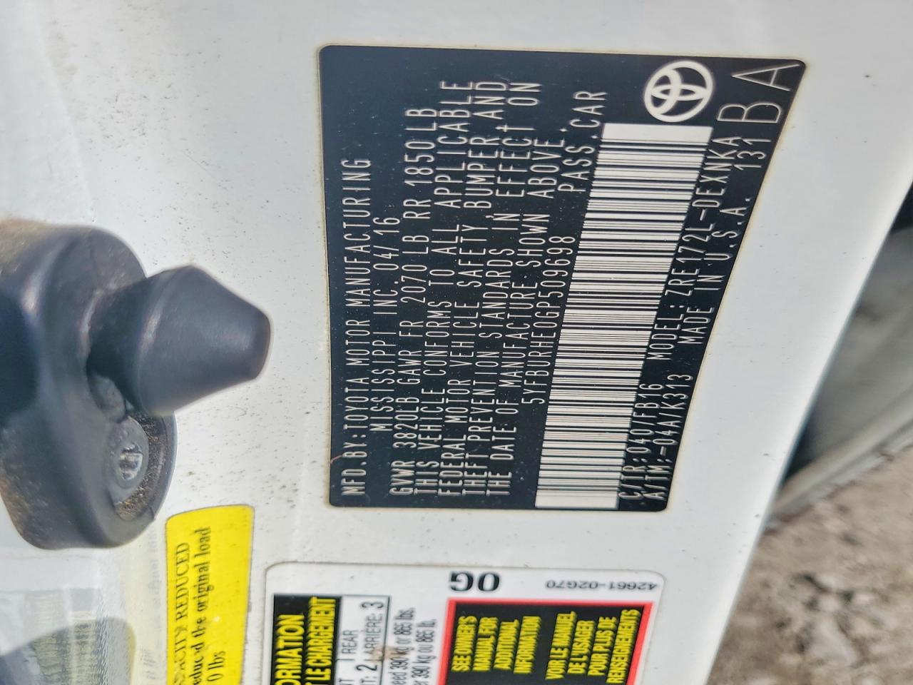 2016 TOYOTA COROLLA LE photo 12