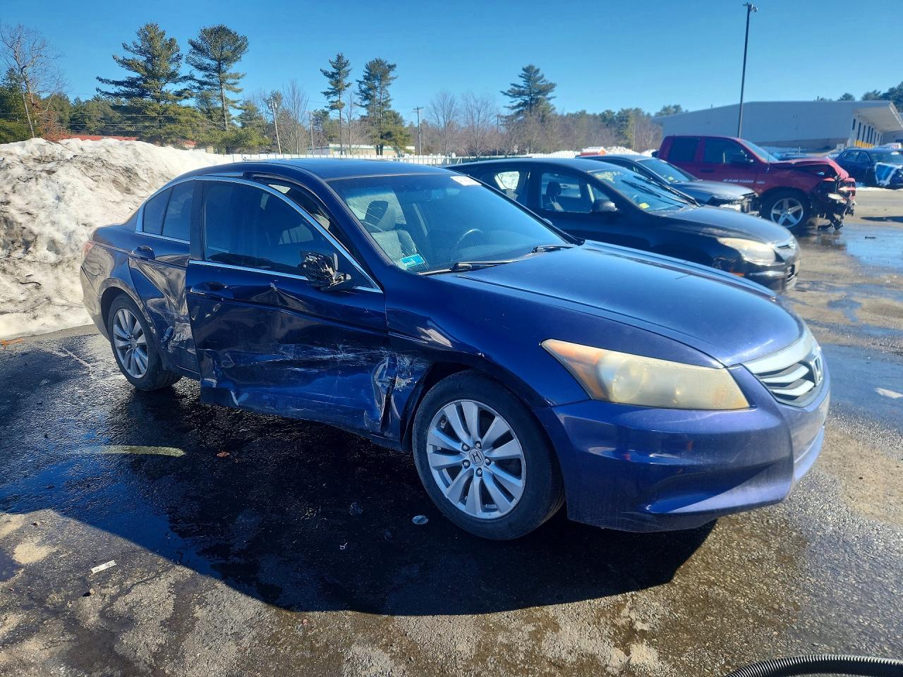 2011 HONDA ACCORD EXL photo 4