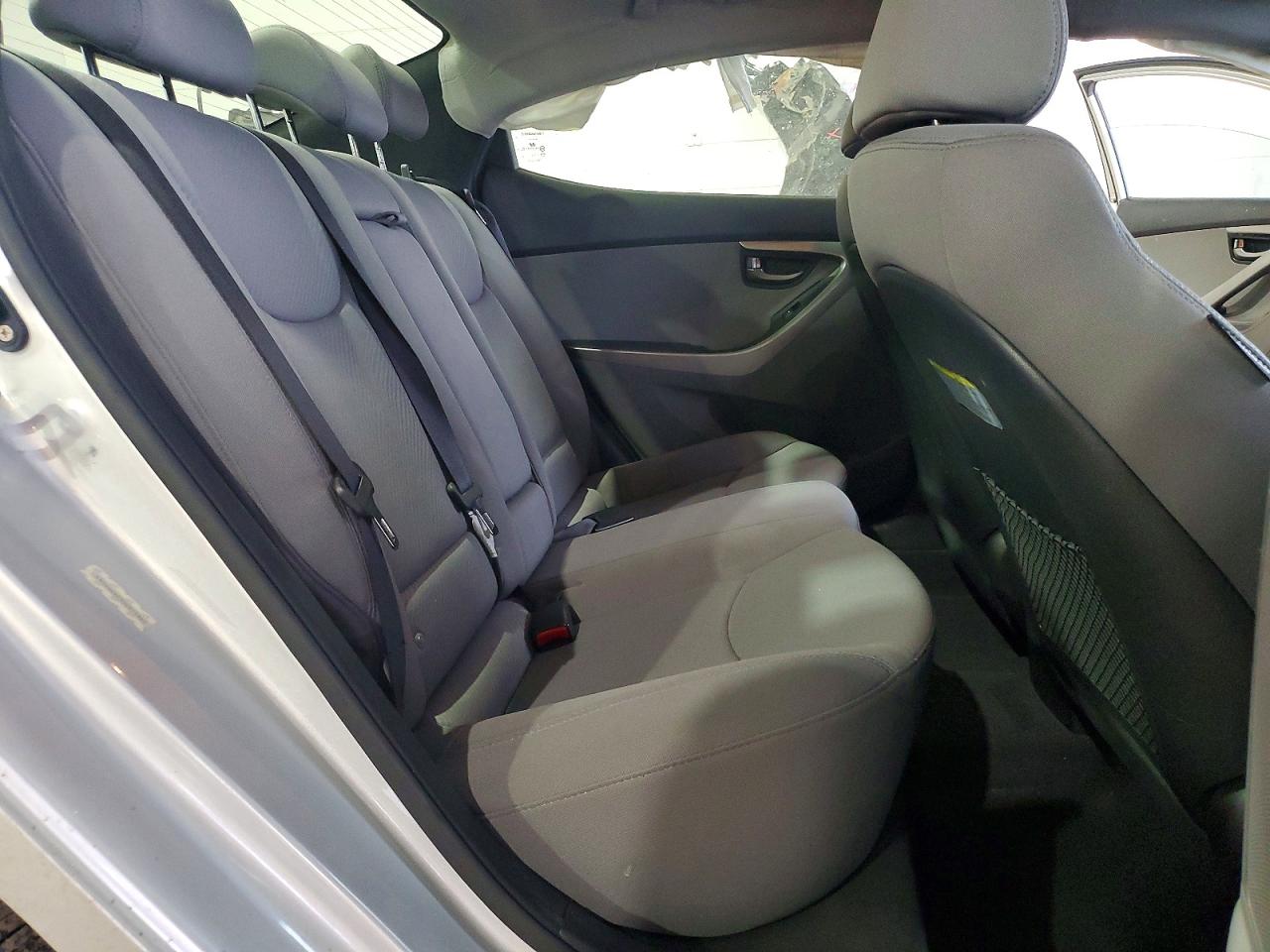 2013 HYUNDAI ELANTRA GLS photo 10