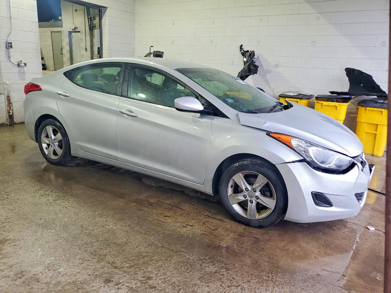 2013 HYUNDAI ELANTRA GLS photo 4