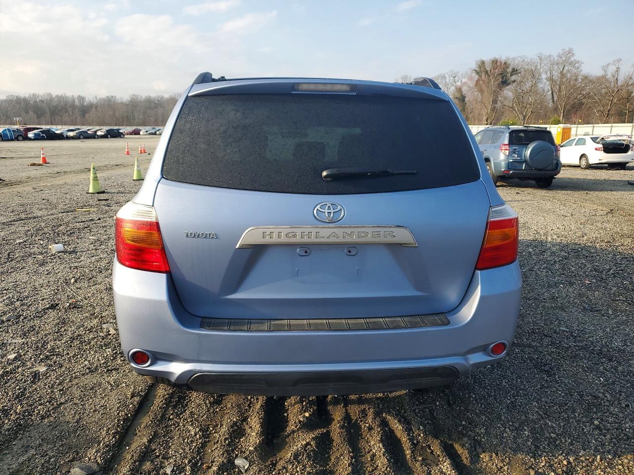 2009 TOYOTA HIGHLANDER BASE photo 11