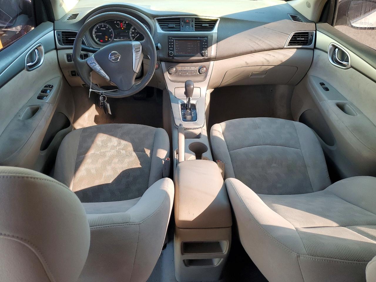 2013 NISSAN SENTRA S photo 8