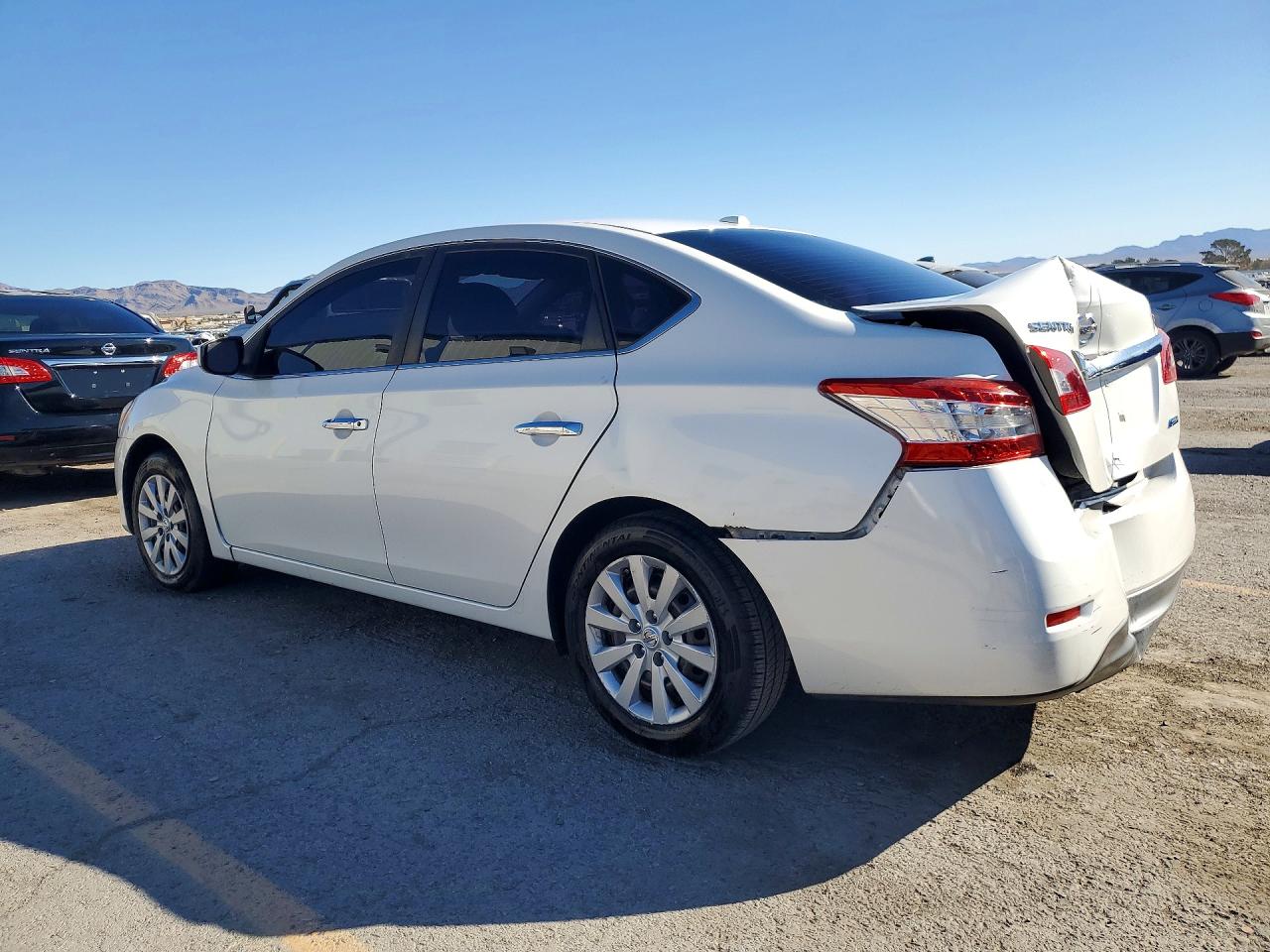 2013 NISSAN SENTRA S photo 2
