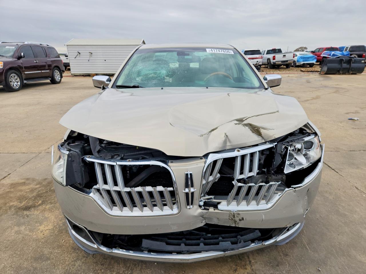 2010 LINCOLN MKZ photo 5