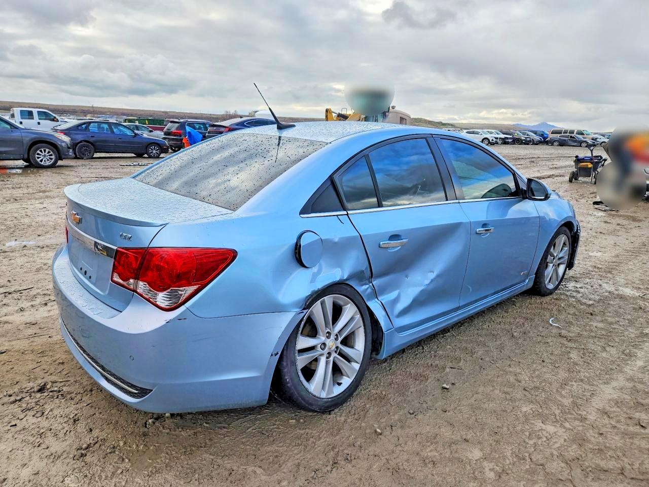 2011 CHEVROLET CRUZE LTZ photo 3