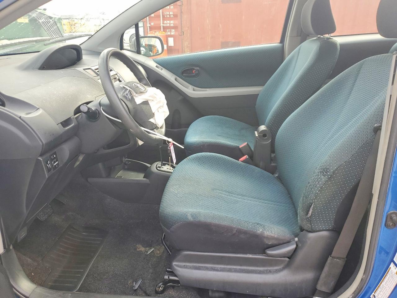 2007 TOYOTA YARIS BASE photo 25