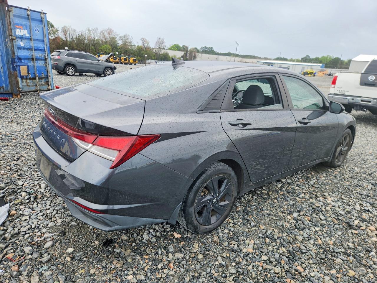 2022 HYUNDAI ELANTRA SEL photo 5