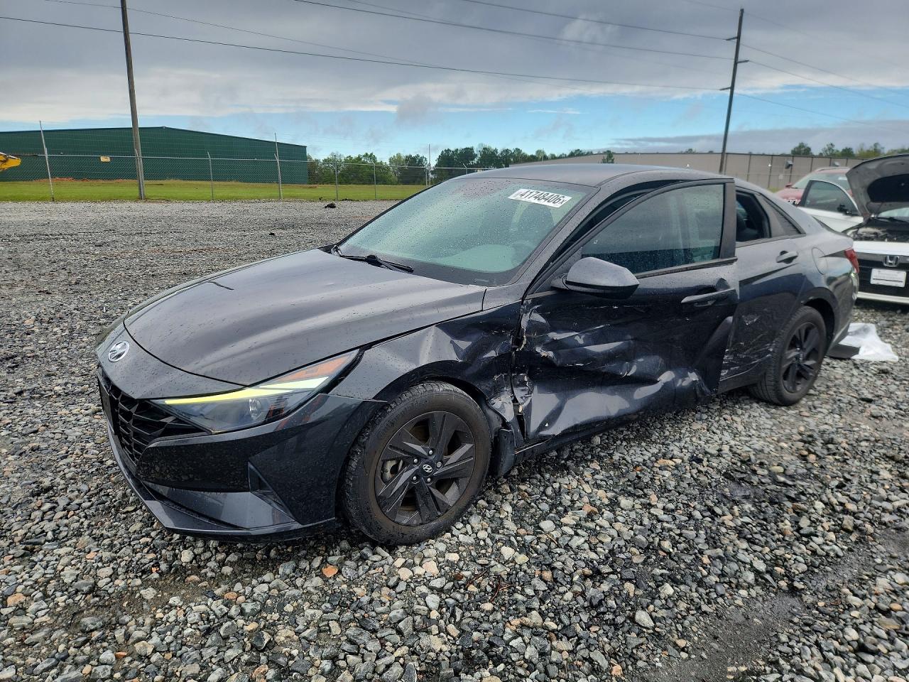 2022 HYUNDAI ELANTRA