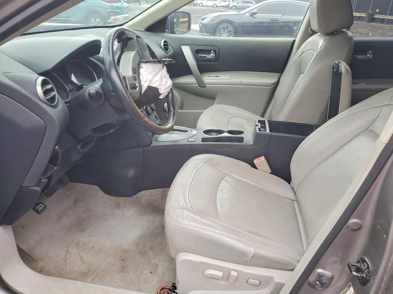 2011 NISSAN ROGUE S photo 19