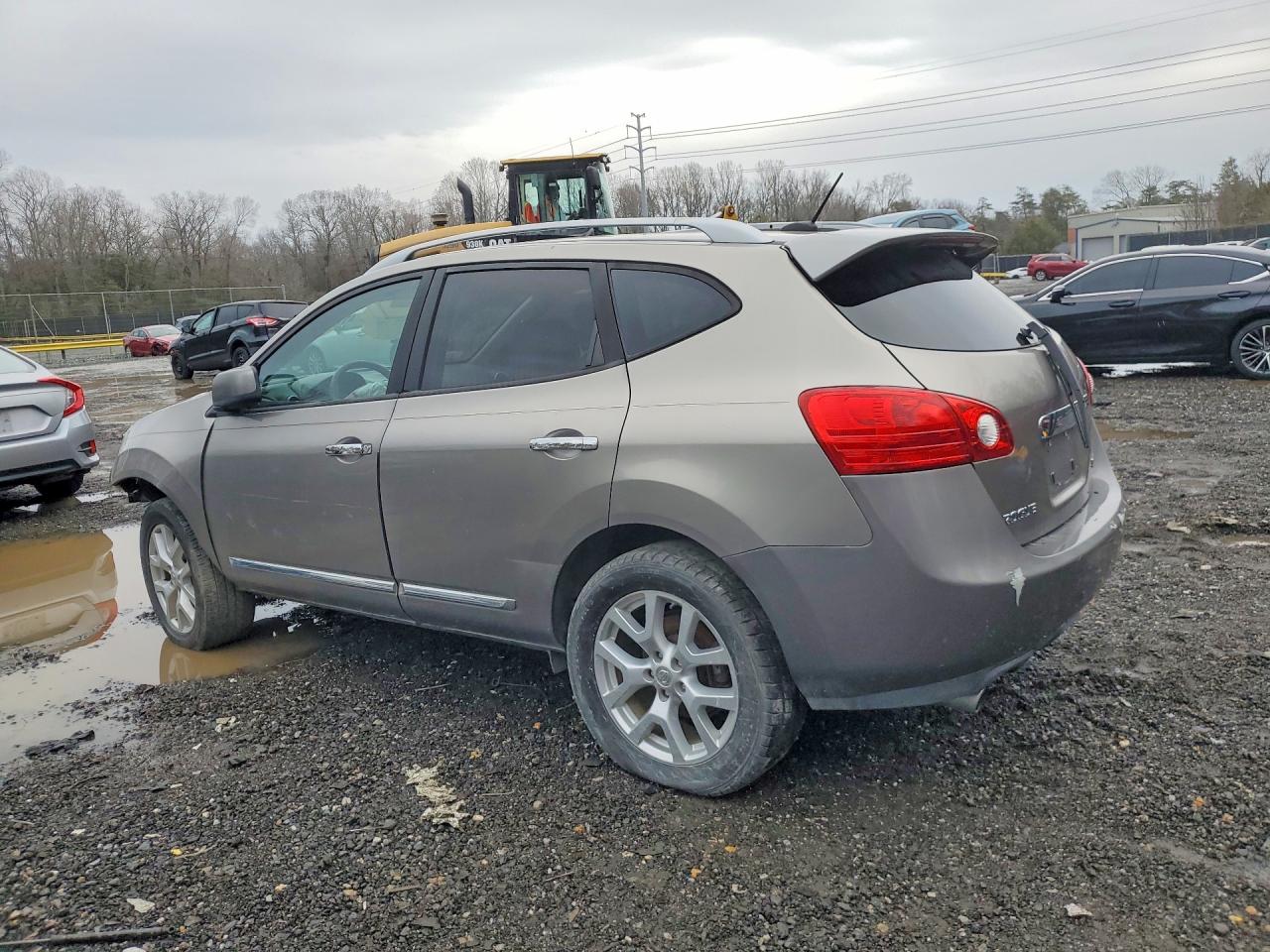 2011 NISSAN ROGUE S photo 4