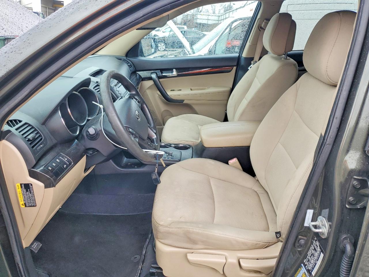 2012 KIA SORENTO LX photo 19