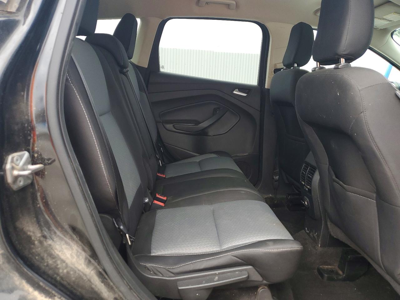 2018 FORD ESCAPE SE photo 11