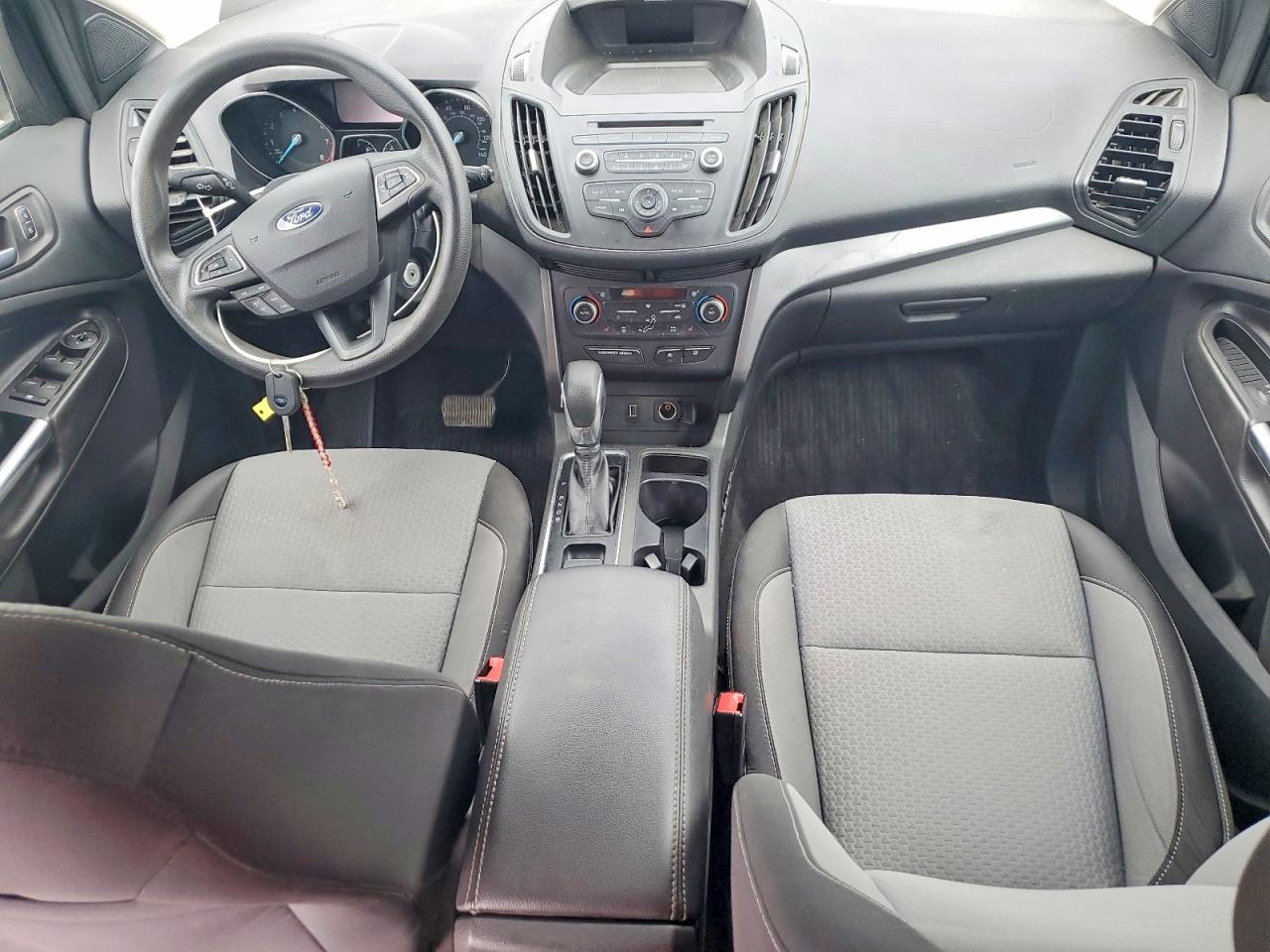 2018 FORD ESCAPE SE photo 8