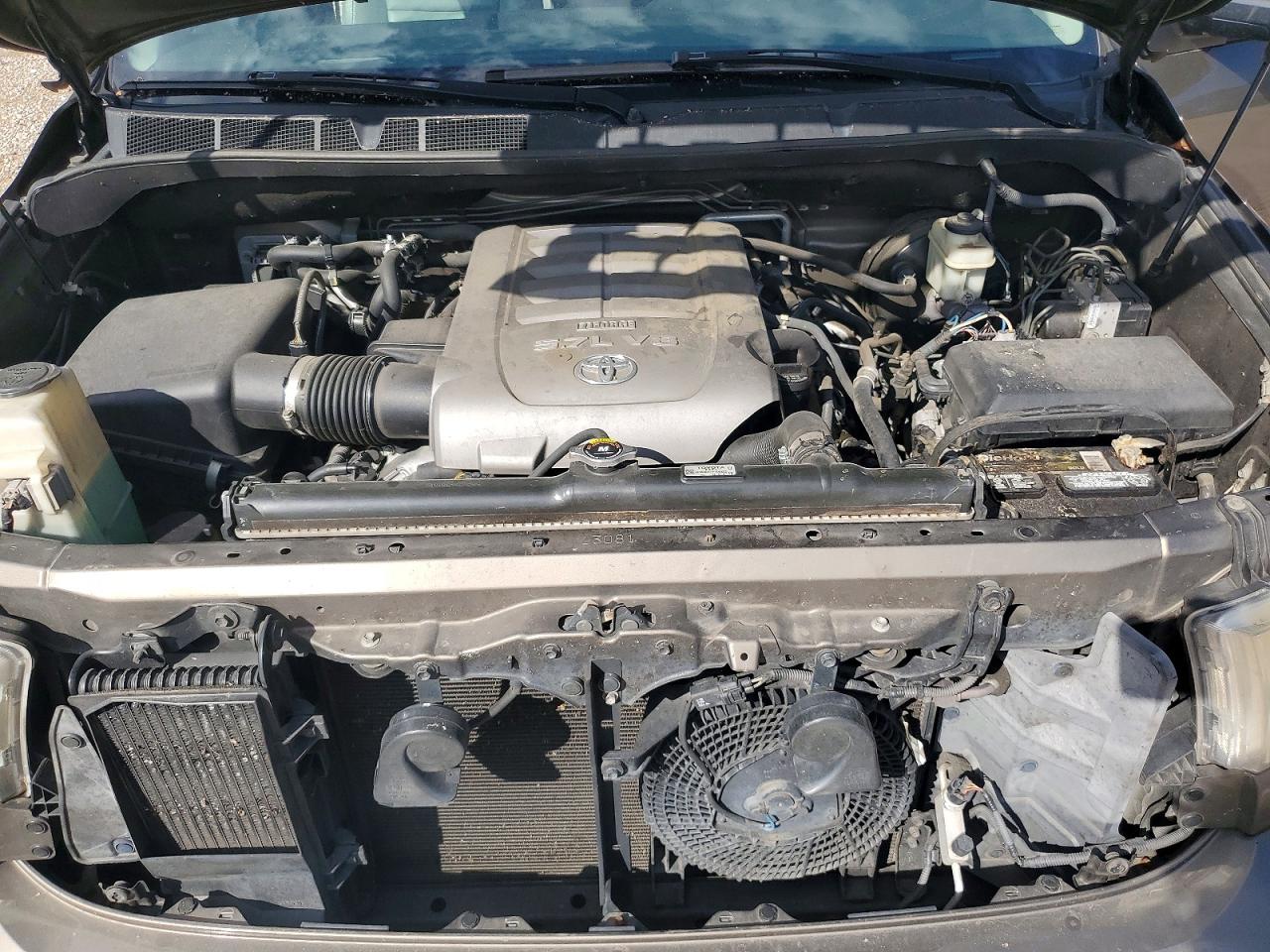 2010 TOYOTA SEQUOIA LIMITED photo 11