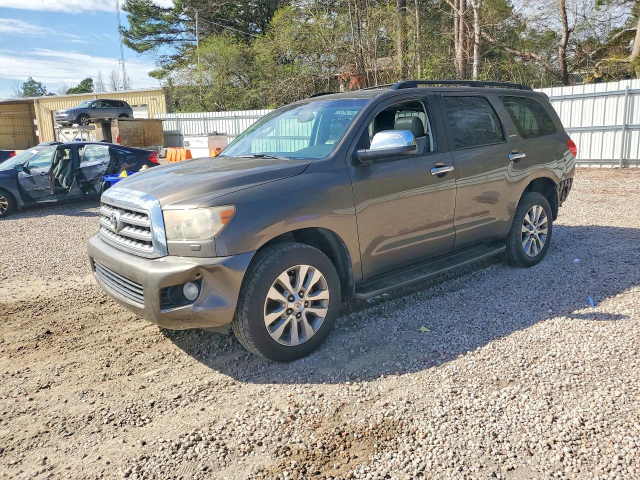 2010 TOYOTA SEQUOIA