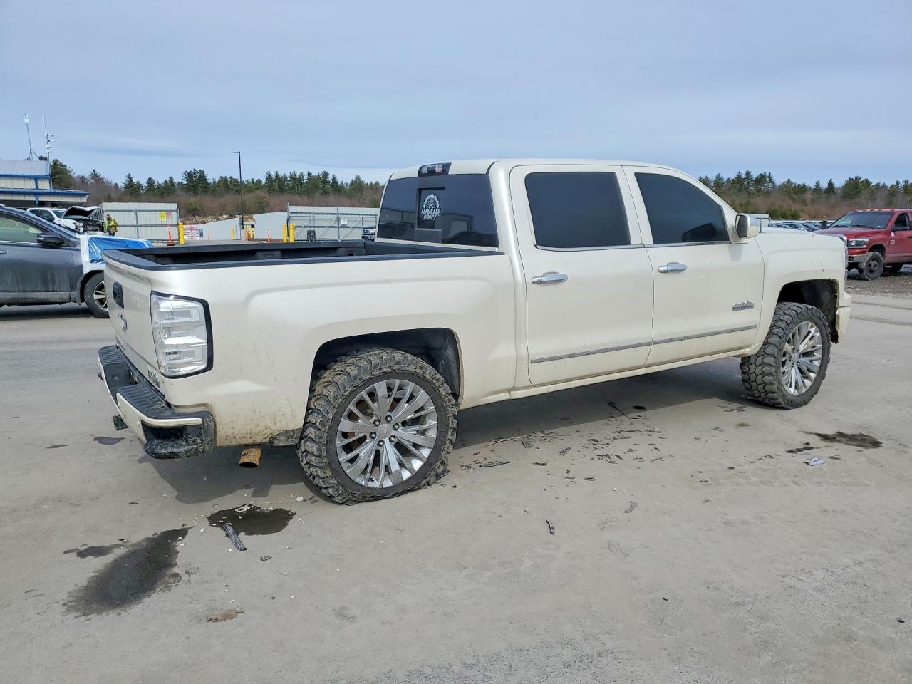 2015 CHEVROLET SILVERADO K1500 HIGH COUNTRY photo 3