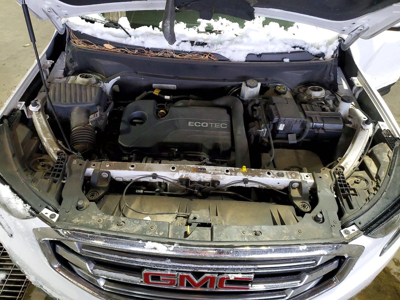 2020 GMC TERRAIN SLT photo 11