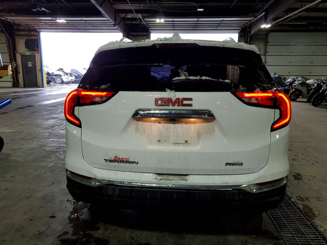 2020 GMC TERRAIN SLT photo 6