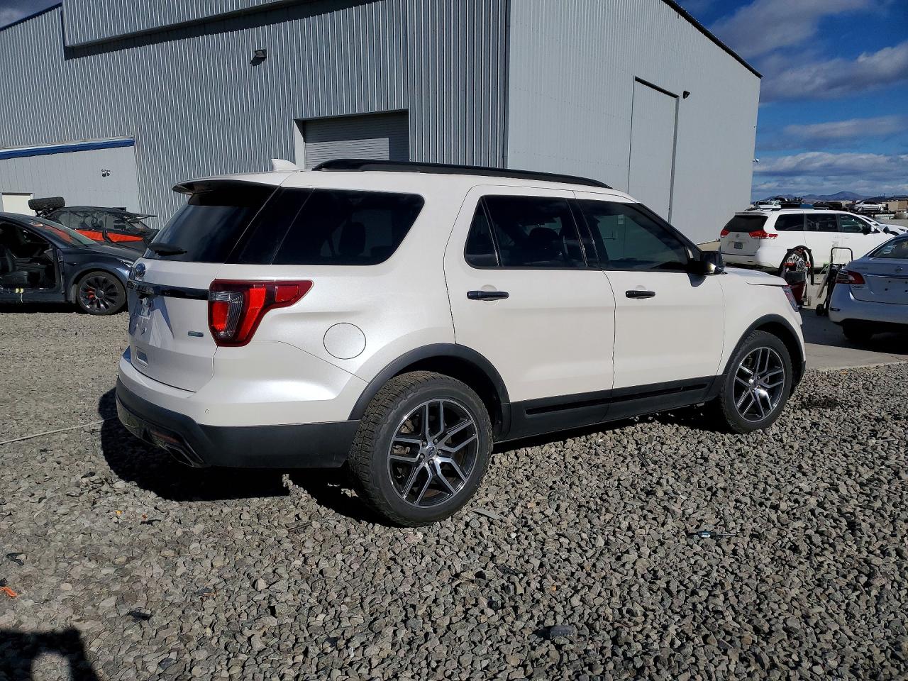 2017 FORD EXPLORER SPORT photo 7