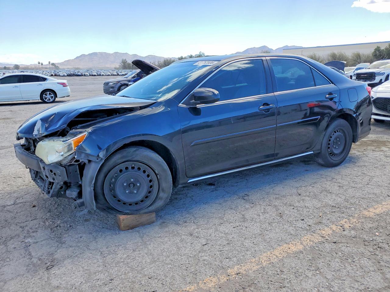2014 TOYOTA CAMRY