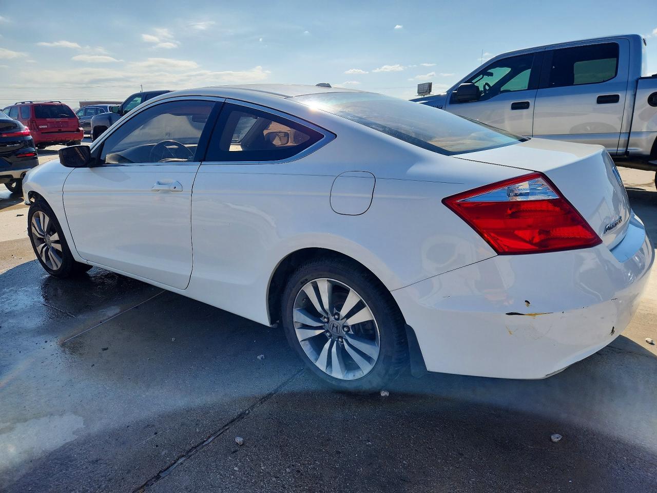 2010 HONDA ACCORD EXL photo 4